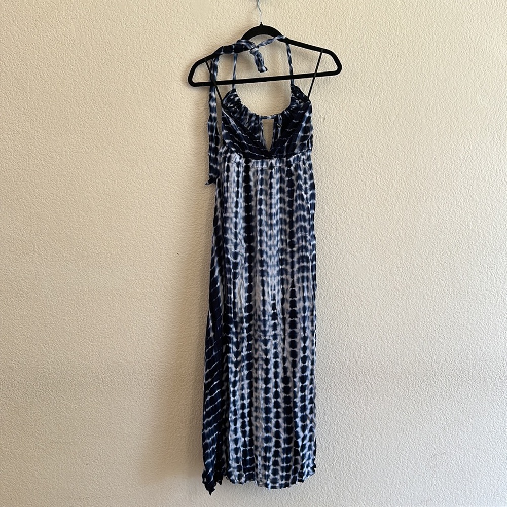 Sundress - Picture 2 of 5